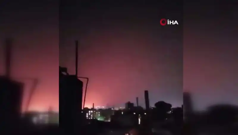 ABD'nin Sana'ya Saldırısı: 12 Hayat Kayıp, Bölgeyi Neler Bekliyor?