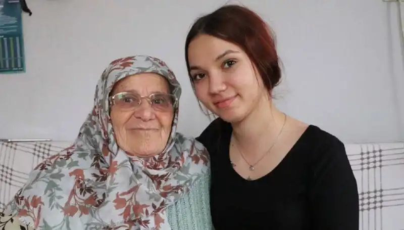 Anneanne Terliği: Cezaevine Sebep Olan Oldukça Tuhaf Olay