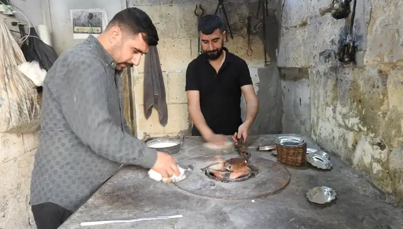 Usta Çırak Yetiştiremiyor: Geleneksel Meslekler Tehlikede