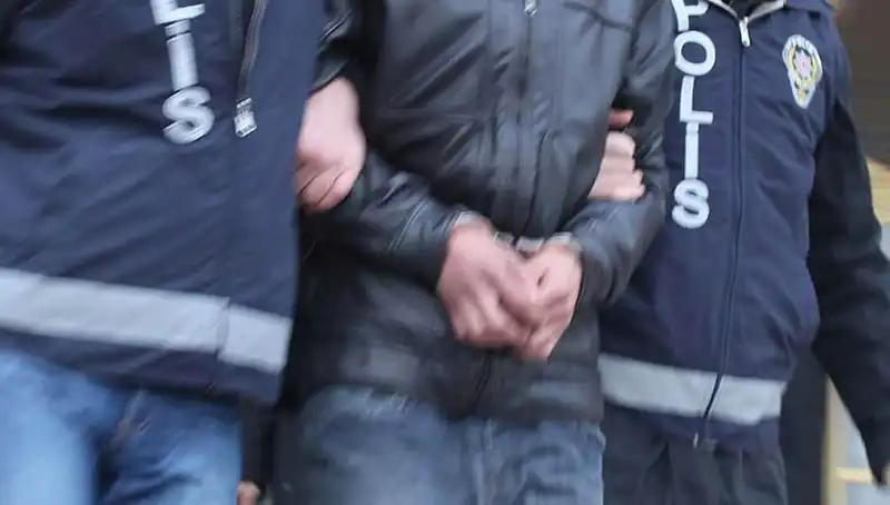 Konya'da Dev Dolandırıcılık Çetesi Çökertildi: 13 Gözaltı ve Tutuklama Gerçekleşti