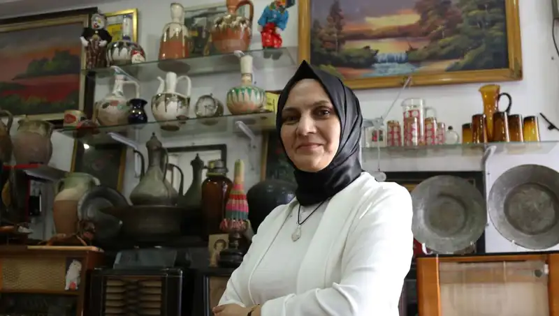 Eski Eşyalarla Zengin Olmanın Yolu: Kızdığı Eşya Koleksiyonu Şimdi Kazanç Sağlıyor