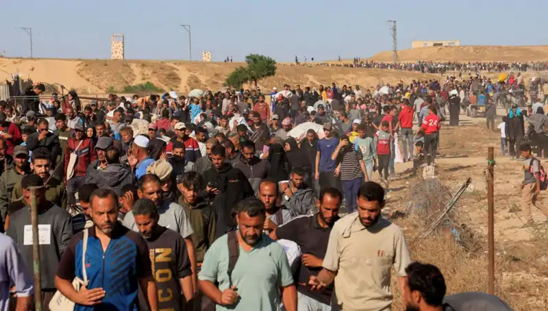 Gazze'de İnsanlık Dramı: İsrail'in Ateşi 15 Filistinliyi Hayattan Kopardı