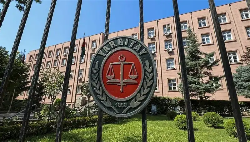 İş Yerinden Tazminatsız Çıkarılan Çalışan: Yargıtay Kararı Şok Etti!