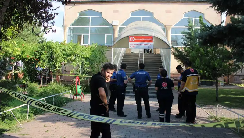 Husumeti Nefret Suçuna Dönüştüren Feci Olay: Boğaz Kesme İnfazı