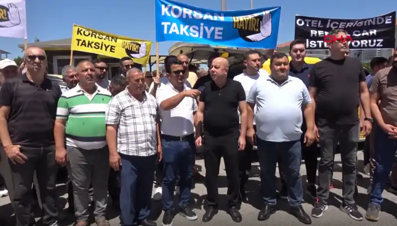 Belek'te Taksiciler Kontak Kapatma Eylemi ile Ses Getirdi!