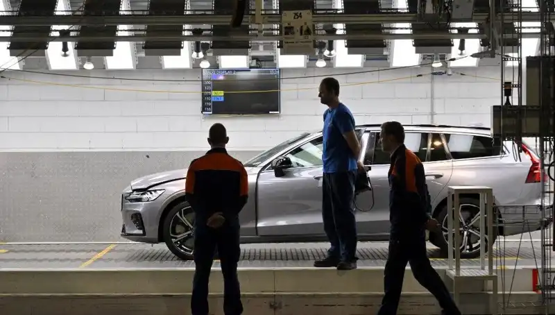 Volvo'dan Şok Karar: Bazı Araç Modellerinin Satışı Durduruldu