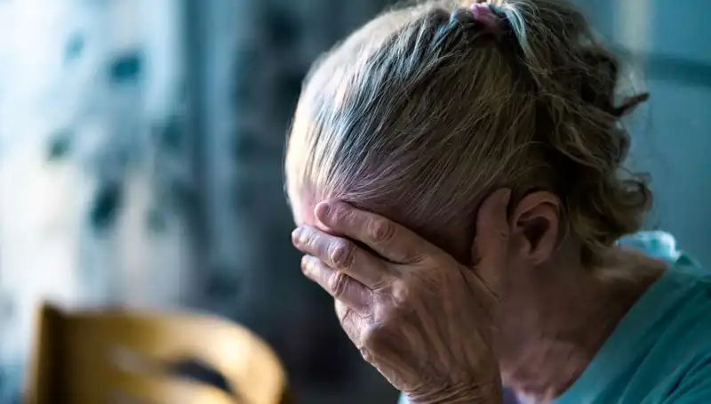 Alzheimer Riskini Artıran Alışkanlıklar: Nöroloji Uzmanından Korkutan Açıklama