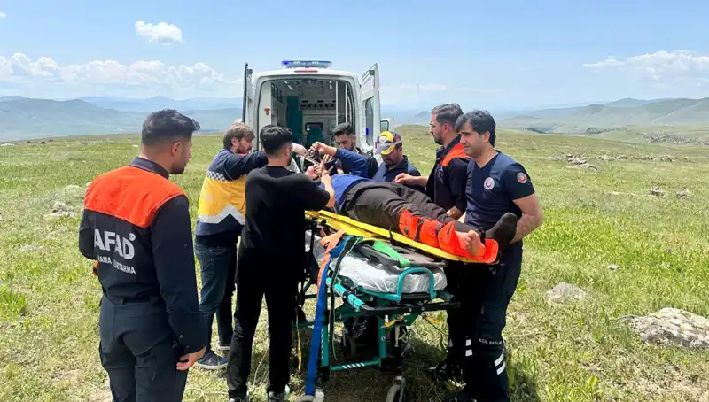 Kayalıkta Düşen Çobanın Kurtarılması İçin Geciken Kurtarma Operasyonu