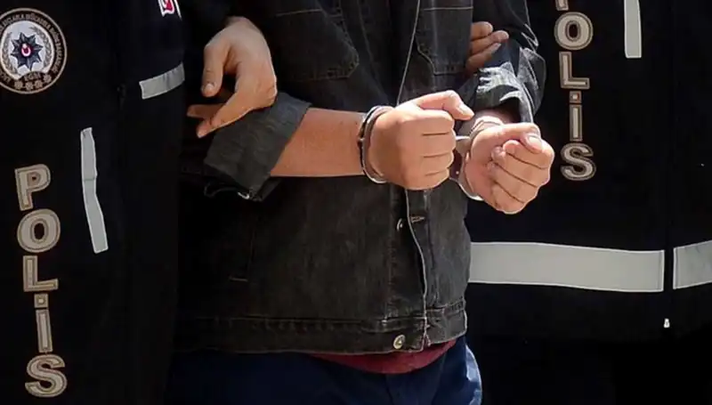 Bursa'da Narkotik Operasyonu: 327 Şüpheli Tutuklandı, Detaylar Şok Edici!
