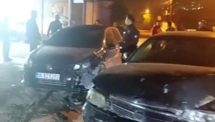 Çevirmeden Kaçan Araç Kaza Yaptı: Olayın Detayları Şoke Edici!