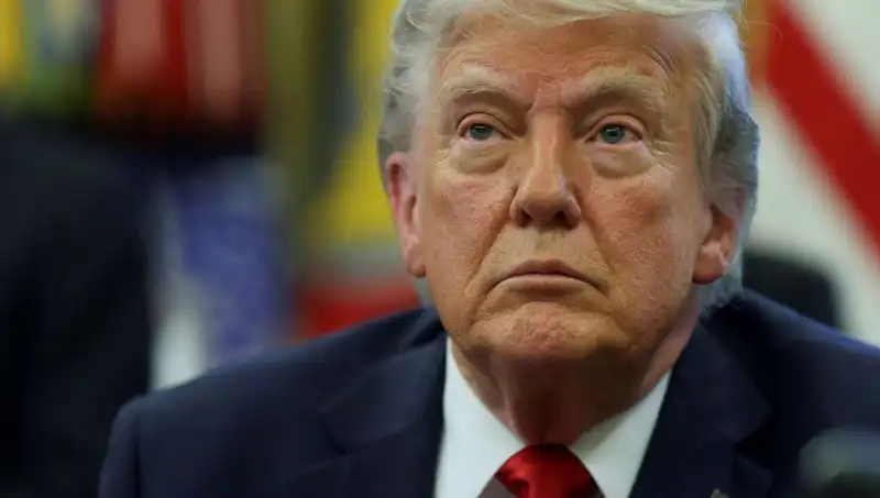 Trump: "Dünyayı Yönettiğimizi Düşünüyorum, Ülke İçi Sorunlar İkinci Planda"