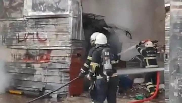 Şanlıurfa'da Korkutan Hurda Deposu Yangını: Yangının Nedeni ve Etkileri Neler?