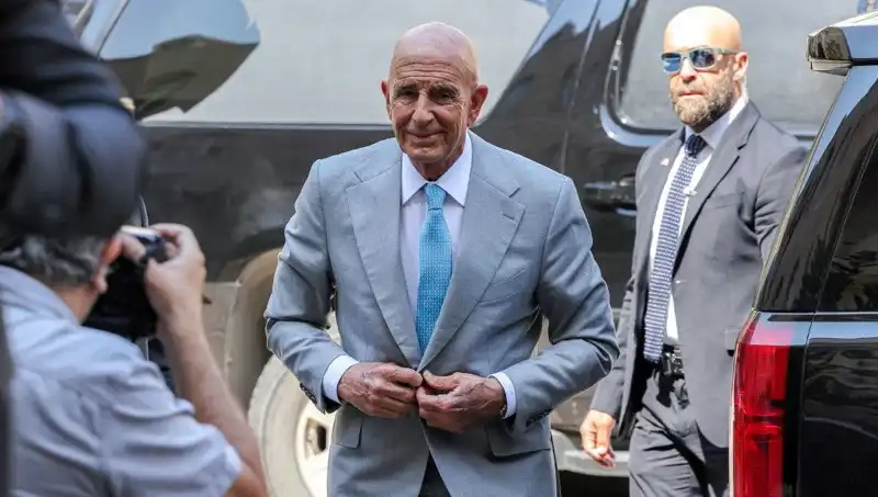 Suriye'de Barış İçin ABD Elçisi Barrack'tan Önemli Sükunet Çağrısı