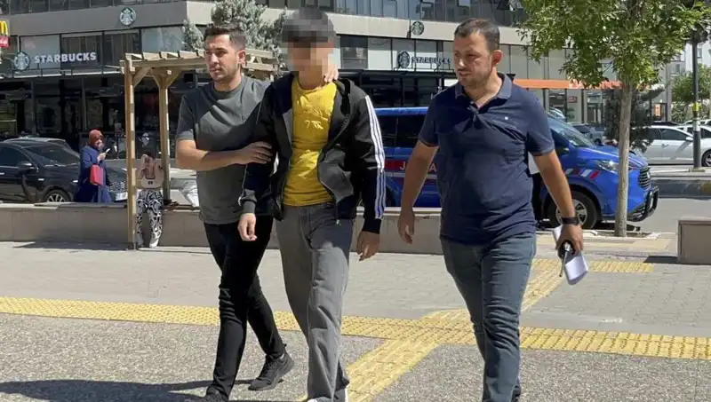 Tartışma Kanlı Bitti: Ağabeyini Bıçaklayan Kardeş Yakalandı