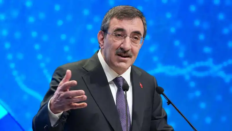 Cevdet Yılmaz Boykot Çağrılarına Karşı Sert Çıktı: Sorumluluk Vurgusu