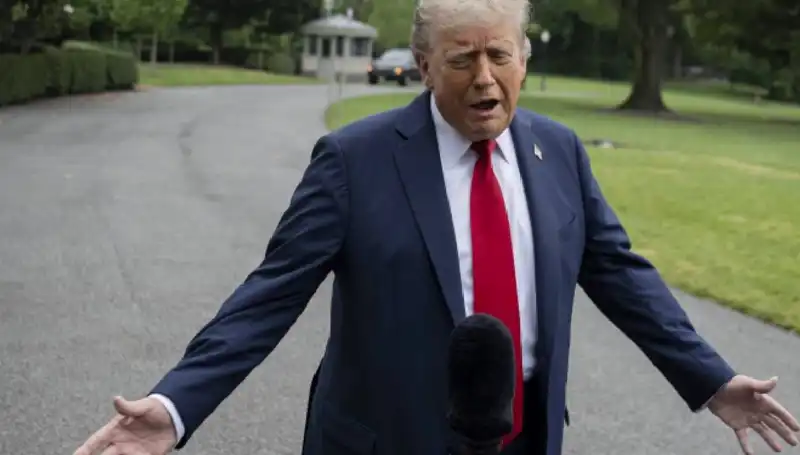 Trump'ın Savaş Açıklaması: Ülkelerin Mücadele Etmesi Gerekebilir Mi?