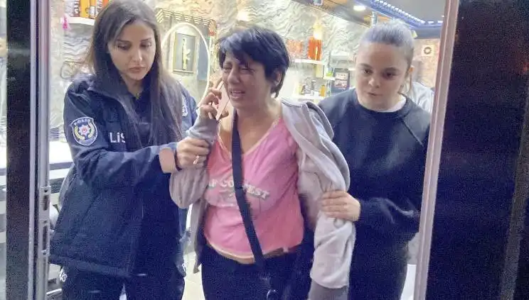 Polis Ekiplerine Saldıran Kadın Hakkında Adli İşlem Başlatıldı