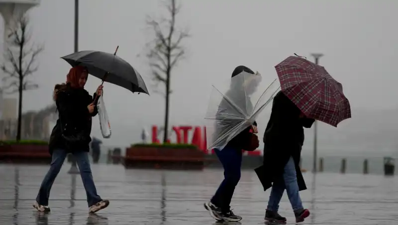 İstanbul'u Etkisi Altına Alacak Kuvvetli Sağanak için Hazırlıklı Olun!