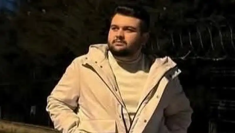 Kız Arkadaşını Rahatsız Eden Genç Adam, Kalbinden Vurularak Hayatını Kaybetti