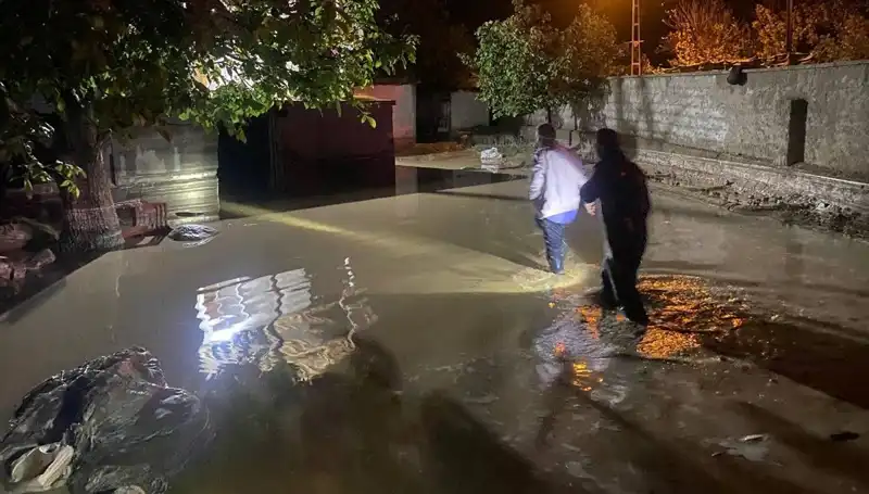 20 Dakikada Yaşanan Fırtına: Sel Felaketiyle Yüzleşen Mahallelerin Hikayesi