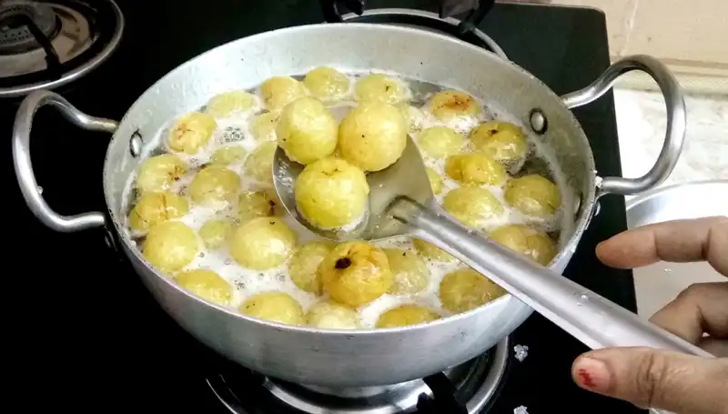 C Vitaminini Doğal Yöntemlerle Artırmanın Yolu: Aç Karnına Sadece 1 Bardak Yeter!
