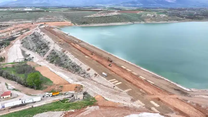 Sultansuyu Barajı'nda Kritik Gövde Onarım Çalışmaları Hızla Devam Ediyor