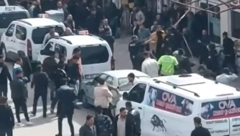 Erciş’te Taşlı Sopalı Kavga: Son Gelişmeler ve Detaylar