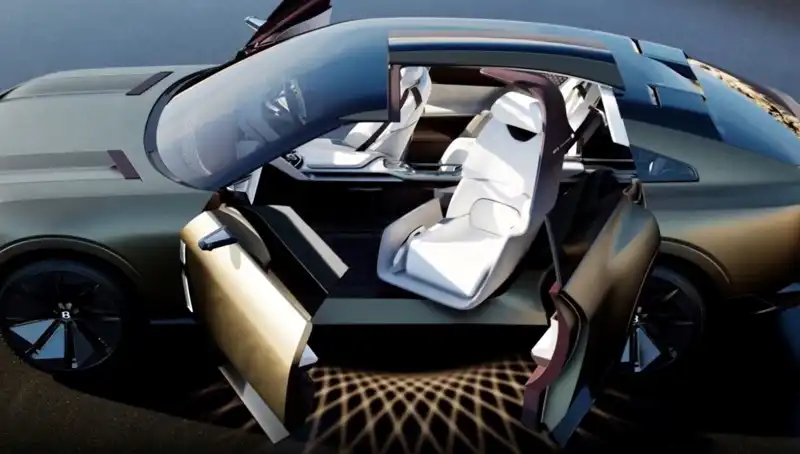 Lüks Araba Tutkunlarını Büyüleyen Bentley EXP 15 Concept Tanıtıldı