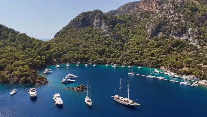 Göcek'in Cennet Koylarında Müzik Çalma Yasağı Uygulaması Başladı