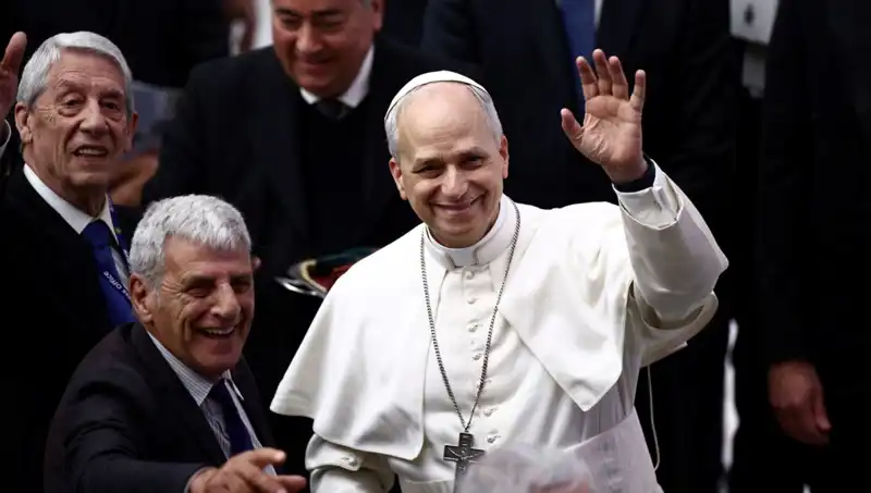 Papa Leo'nun Soyadındaki Gizemli Aşk Hikayesi: Tarihin Unutulmaz Anları