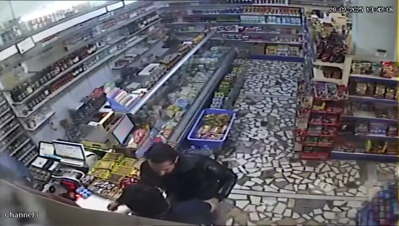 Cezaevi Firarisi Markette Dehşet Saçtı: Bıçak ve Mermerle Saldırı
