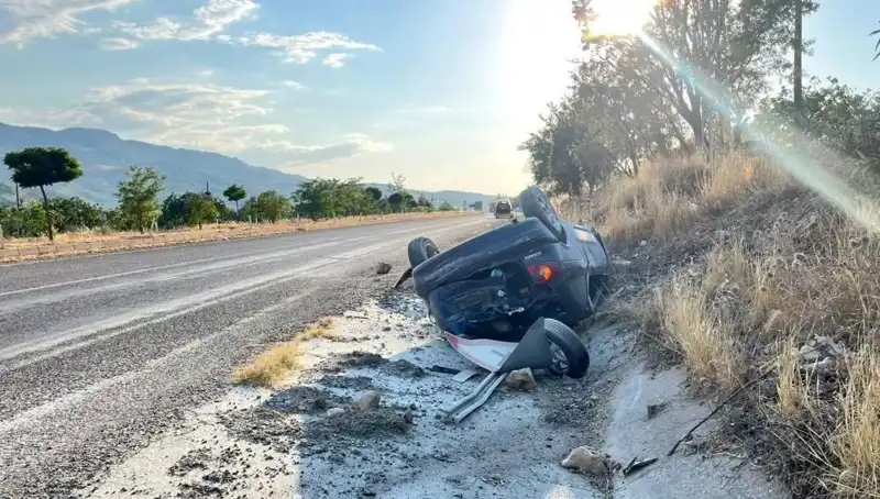 Adıyaman'da Otomobil Takla Attı: Kaza Anı ve Yaralılar Hakkında Detaylar