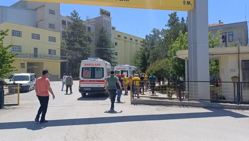 Çorum'da Un Fabrikasında Patlama: 9 Yaralıdan Biri Ağır
