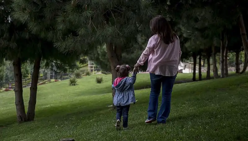 Yargıtay'dan Çarpıcı Koruyucu Aile Kararı: Aylık Görüşme Süreci Değişiyor