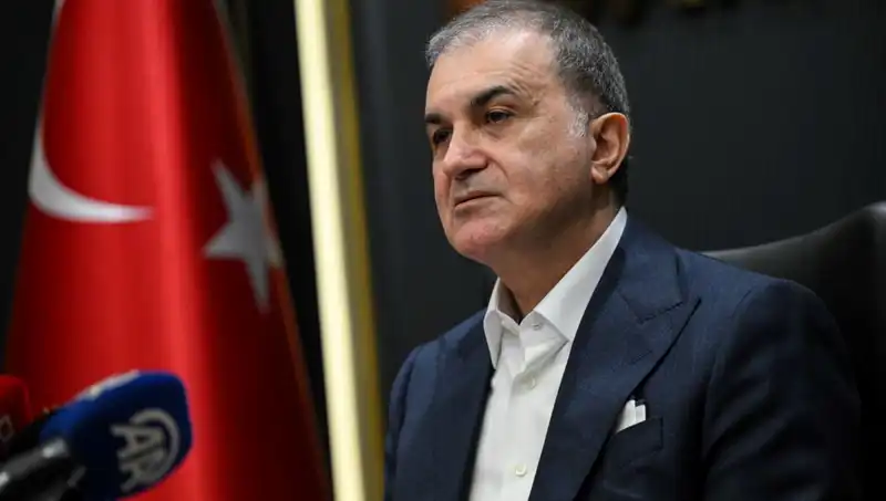 İslam Düşmanlığına Dikkat: Ömer Çelik Uyardı, Toplumda Kaygılar Artıyor