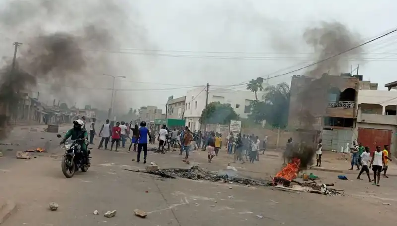 Togo'da Protestolar Sırasında Nehirlerde Bulunan 7 Ceset Ülkede Şok Etkisi Yarattı