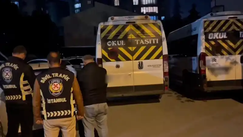 Görüntüler Tepki Çekmişti: İki Servis Sürücüsüne Şok Ceza!