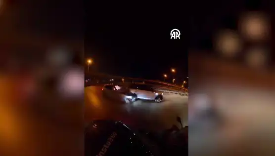 Kadıköy'de Korkunç Trafik Kazası Kask Kamerasında Yakalandı
