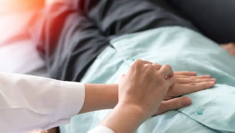 Doktora Gittiğinde Hayatını Değiştiren Korkunç Gerçekle Karşılaştı