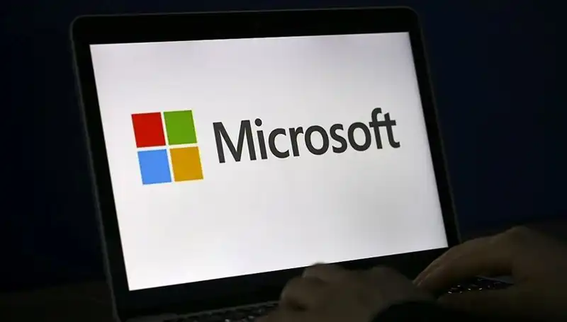 Microsoft'tan Halka Arza Hazırlanan CoreWeave'ye Şok Darbe: Neler Oluyor?