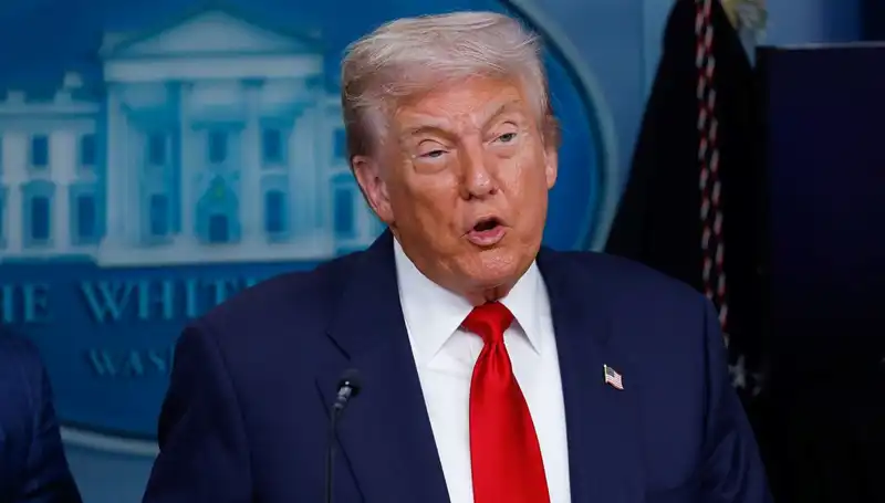 Trump Tarifeleri ile Bütçe Açığı Üzerindeki Etkiler: 4 Trilyon Dolar Tasarruf Mu Geliyor?**