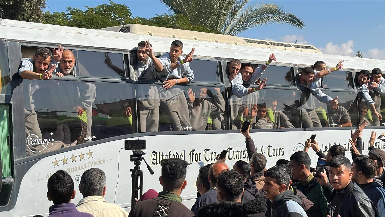 Filistin ve İsrail arasında gerçekleşen rehine takasında 183 Filistinli serbest bırakıldı