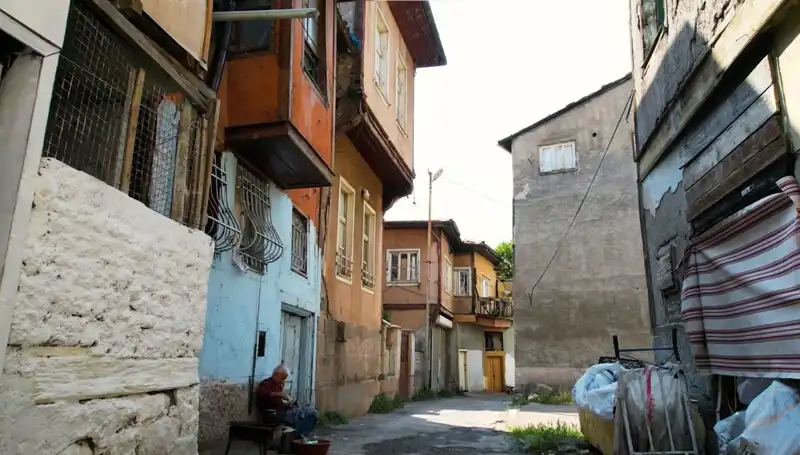 Ankara'nın Yahudi Mahallesi: Zamanın İzlerini Taşıyan Hoşgörü Merkezi