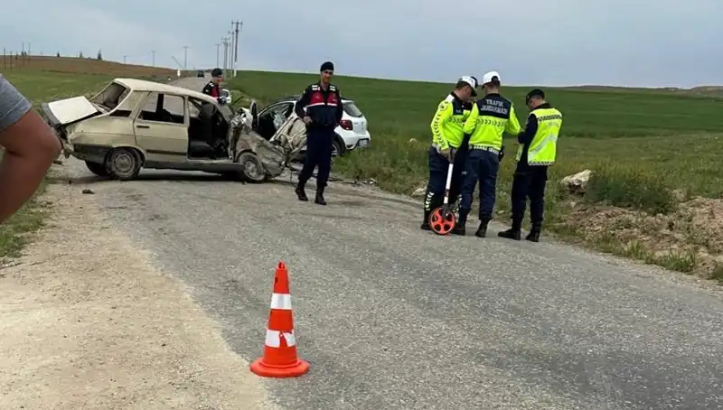 Annesini Ziyarete Giden Genç, Feci Kazada Hayatını Kaybetti