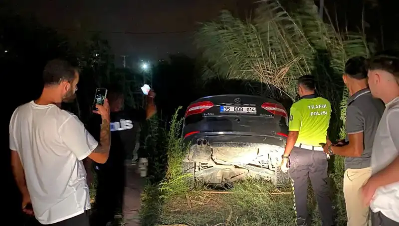 Dur İhtarına Uymadı, Kaçan Trafik Magandası Dere Yatağına Uçtu