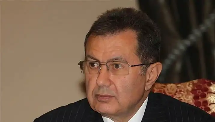 Türkiye'nin İş Dünyasında Bir Efsane: Mehmet Emin Karamehmet Kimdir?