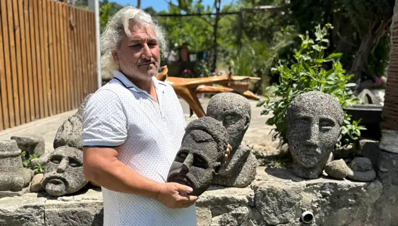 Tarihi Eser Gibi Görünüyor Ama Tamamen El Yapımı: Büyük İlgi!
