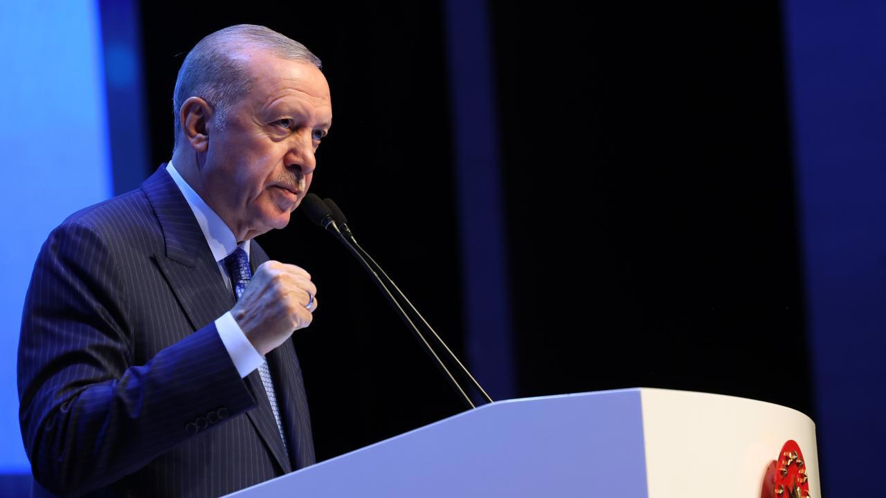 Cumhurbaşkanı Erdoğan, Necip Fazıl'ın Ayasofya hakkındaki sözlerini gerçeğe dönüştürdü.