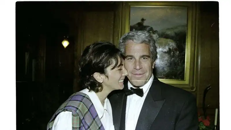 Ghislaine Maxwell, Epstein Skandalında 100 İsimle Bomba Gibi Geri Döndü!