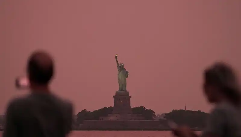 Kanada Yangınlarından Yükselen Duman New York'ta Panik Yarattı